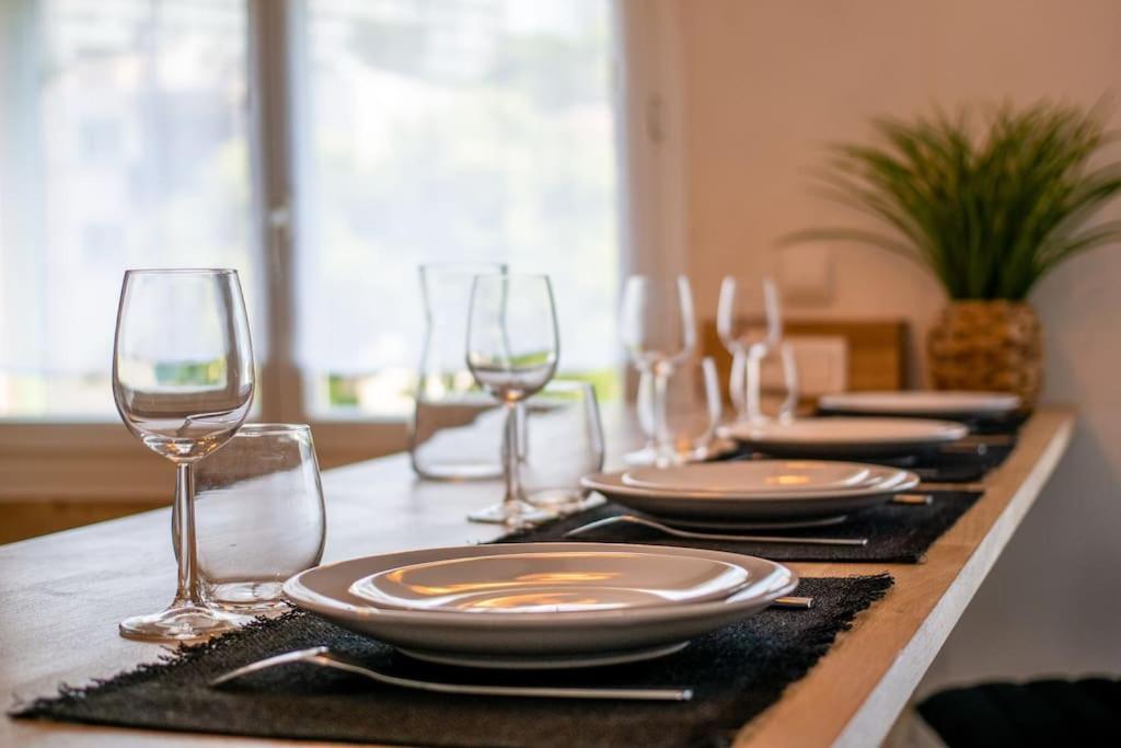 Fully Equipped Apartment With Parking 6 Beds 马赛 外观 照片