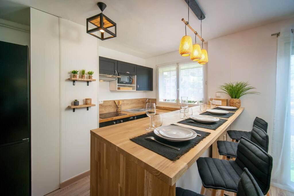 Fully Equipped Apartment With Parking 6 Beds 马赛 外观 照片